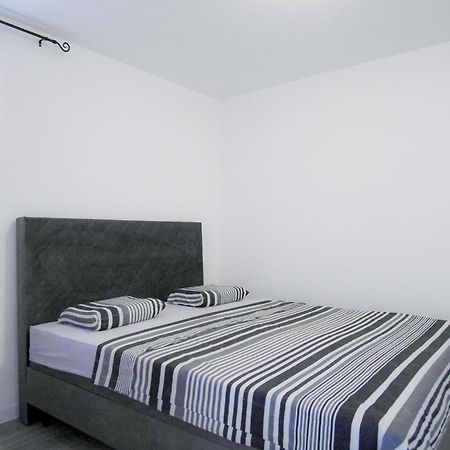 Villa Stipe Jesenice  Ngoại thất bức ảnh