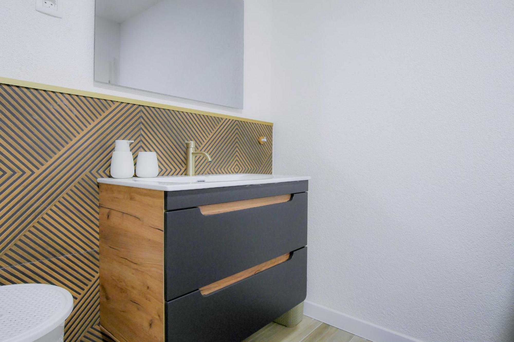 Villa Stipe Jesenice  Ngoại thất bức ảnh