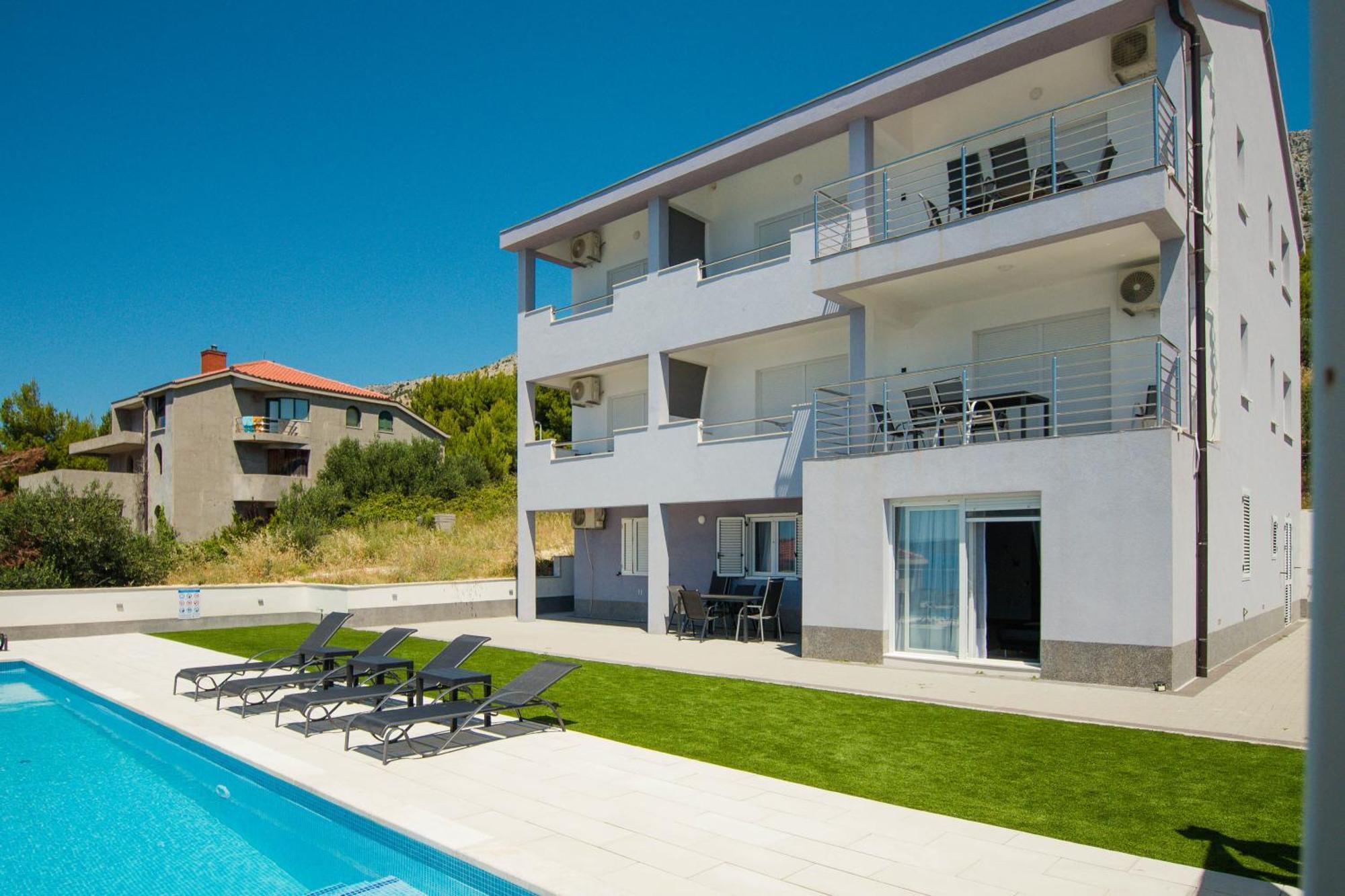 Villa Stipe Jesenice  Ngoại thất bức ảnh