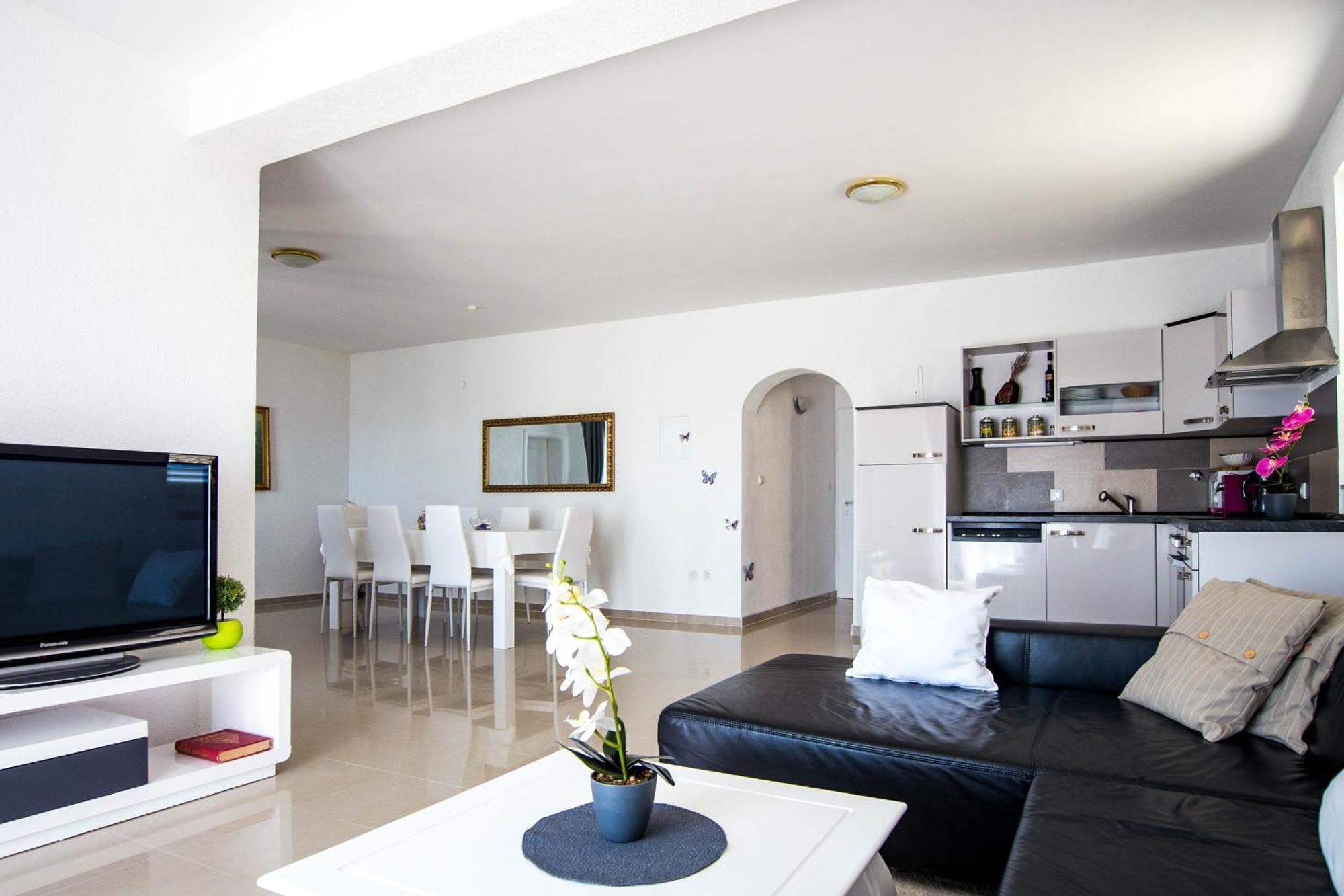 Villa Stipe Jesenice  Ngoại thất bức ảnh